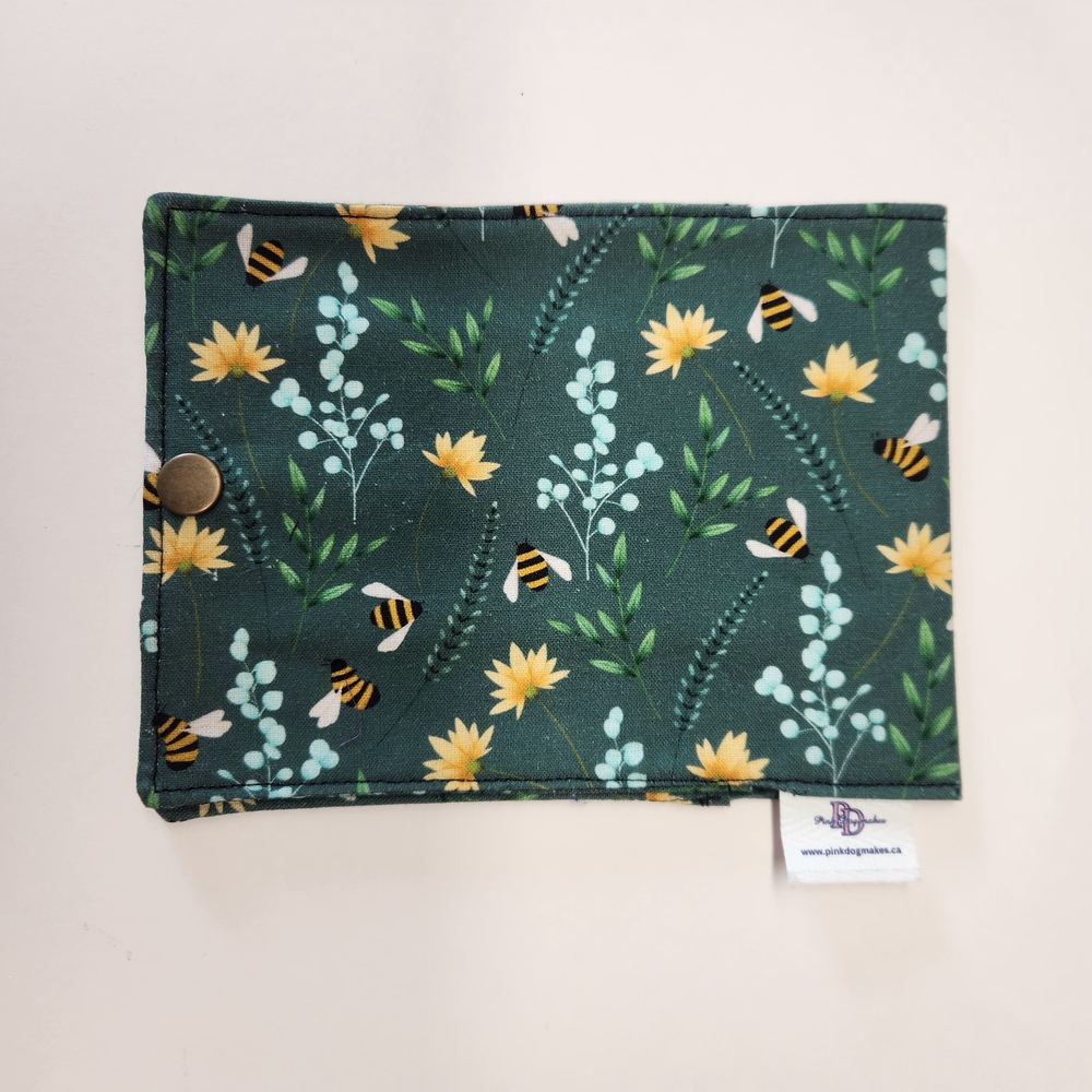 Refillable Period Pad, Pouch - Picture 3 of 4